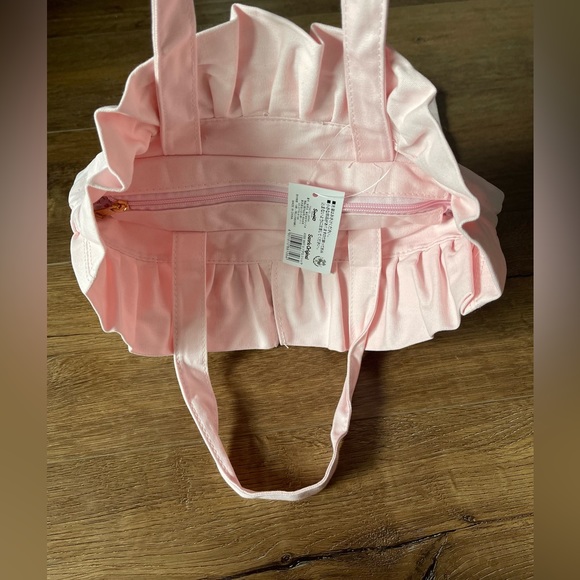 One Left! MARRONCREAM-VERY RARE (NWT) Zipped Pink Canvas Tote Bag with a Ribbon. - Picture 2 of 16